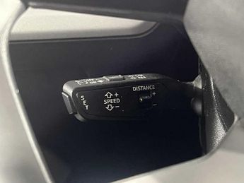 Audi Q4 E-tron Q4  Sport 35 e-tron  125,00 kW