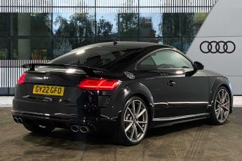 Audi TT S Coup- Black Edition TFSI  320 PS S tronic