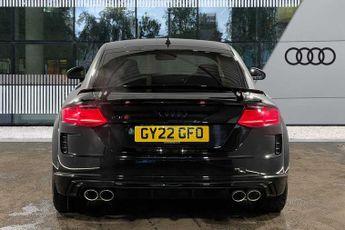 Audi TT S Coup- Black Edition TFSI  320 PS S tronic