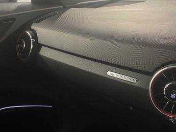 Audi TT S Coup- Black Edition TFSI  320 PS S tronic