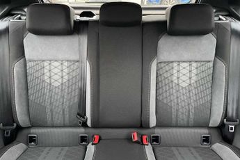 Volkswagen Polo 1.0 TSI 115 R-Line 5dr DSG