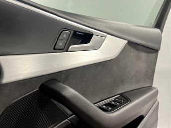 Audi A4 S line 40 TFSI  190 PS S tronic