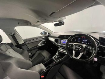 Audi Q3 Sport 35 TFSI  150 PS S tronic