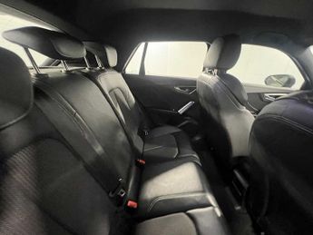 Audi Q2 S line 35 TFSI  150 PS S tronic