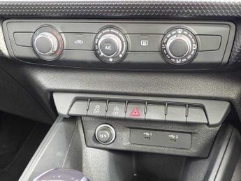 Audi A1 Sportback Technik 30 TFSI  110 PS S tronic