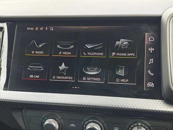 Audi A1 Sportback Technik 30 TFSI  110 PS S tronic