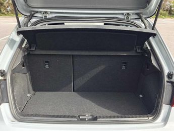 Audi A1 Sportback Technik 30 TFSI  110 PS S tronic