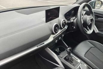 Audi Q2 S line 35 TFSI  150 PS S tronic