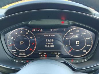 Audi TT Coup- Sport 40 TFSI  197 PS S tronic