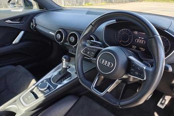 Audi TT Coup- Sport 40 TFSI  197 PS S tronic