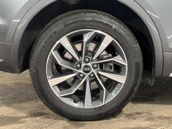 Audi Q5 S line 40 TDI quattro 204 PS S tronic