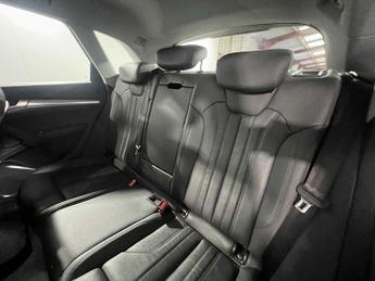 Audi Q5 Sport 45 TFSI quattro 265 PS S tronic