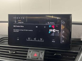 Audi Q5 Sport 45 TFSI quattro 265 PS S tronic