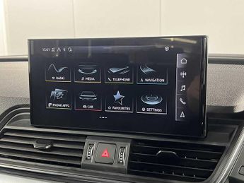 Audi Q5 Sport 45 TFSI quattro 265 PS S tronic