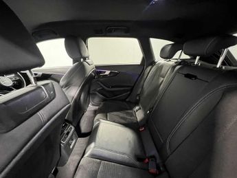 Audi A4 Avant Black Edition 45 TFSI quattro 265 PS S tronic