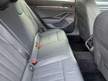 SKODA Superb 2.0 TDI SE L 5dr DSG