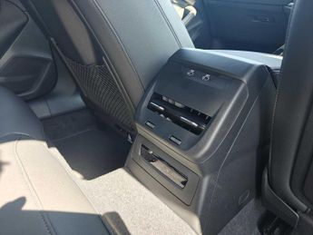 Audi A5 Saloon S line e-hybrid quattro 299 PS S tronic