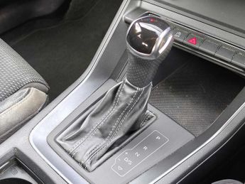 Audi Q3 S line 35 TFSI  150 PS S tronic