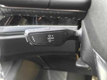 Audi Q3 S line 35 TFSI  150 PS S tronic