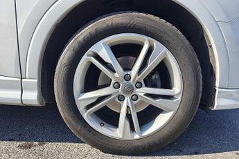 Audi Q3 S line 35 TFSI  150 PS S tronic