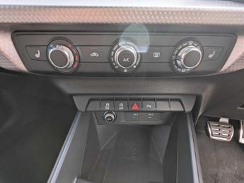 Audi A1 Sportback S line 25 TFSI  95 PS S tronic