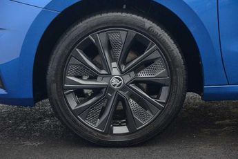 SKODA Fabia 1.0 TSI Colour Edition 110PS DSG 5-Dr Hatch