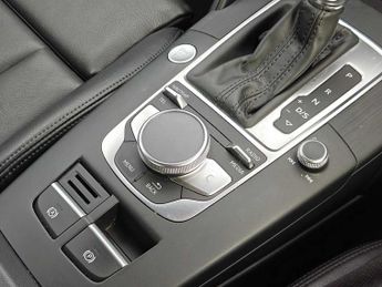 Audi A3 Sportback - 40 e-tron  204 PS S tronic