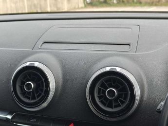 Audi A3 Sportback - 40 e-tron  204 PS S tronic