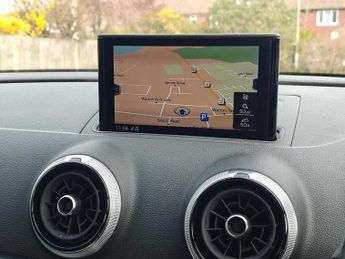 Audi A3 Sportback - 40 e-tron  204 PS S tronic