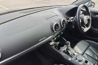 Audi A3 Sportback - 40 e-tron  204 PS S tronic