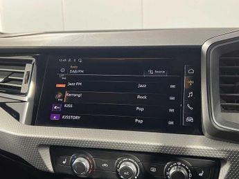 Audi A1 Sportback Black Edition 30 TFSI  116 PS S tronic