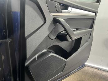 Audi Q5 Sport 40 TDI quattro 204 PS S tronic