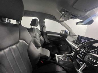 Audi Q5 Sport 40 TDI quattro 204 PS S tronic