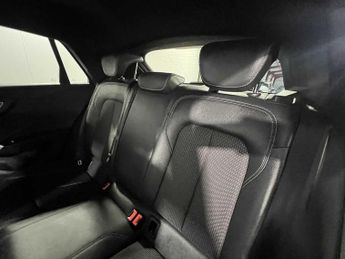 Audi Q2 S line 35 TFSI  150 PS S tronic