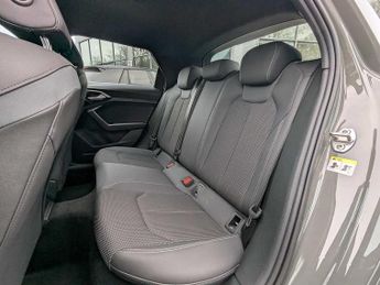 Audi A1 Sportback S line 35 TFSI  150 PS S tronic