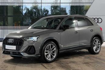 Audi Q3 Black Edition 35 TFSI  150 PS S tronic