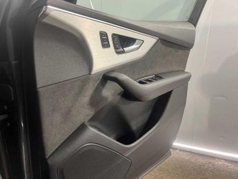 Audi Q7 S line 45 TDI quattro 231 PS tiptronic