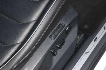 Volkswagen Tiguan 2.0 TDi 190 4Motion R-Line 5dr DSG