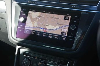 Volkswagen Tiguan 2.0 TDi 190 4Motion R-Line 5dr DSG