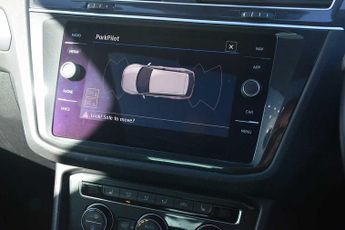 Volkswagen Tiguan 2.0 TDi 190 4Motion R-Line 5dr DSG