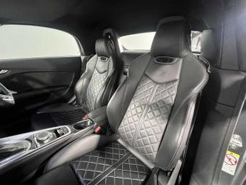 Audi TTS Roadster TFSI  306 PS S tronic