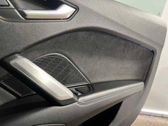 Audi TTS Roadster TFSI  306 PS S tronic