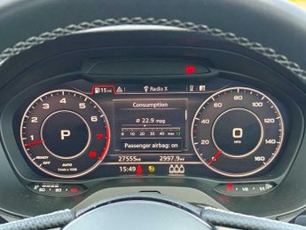 Audi Q2 S line 35 TFSI  150 PS S tronic