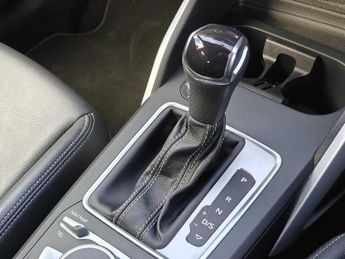 Audi Q2 S line 35 TFSI  150 PS S tronic