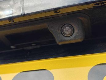 Audi Q2 S line 35 TFSI  150 PS S tronic