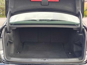 Audi A4 Technik 35 TFSI  150 PS S tronic