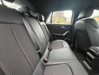Audi Q2 S line 35 TFSI  150 PS S tronic