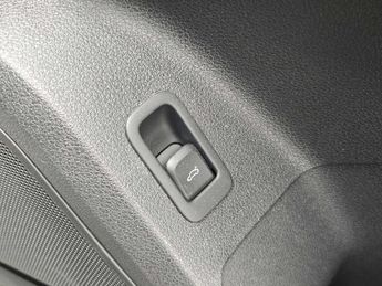 Audi Q2 S line 35 TFSI  150 PS S tronic