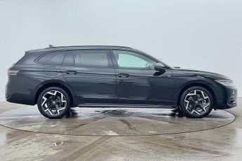 Volkswagen Passat 1.5 TSI eHybrid 272 R-Line 5dr DSG