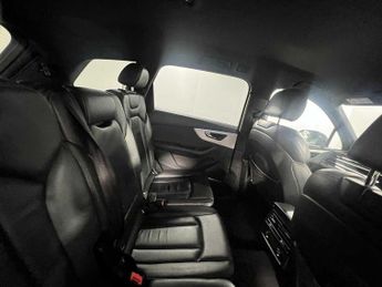 Audi Q7 S line 50 TDI quattro 286 PS tiptronic